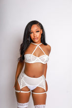 Load image into Gallery viewer, Real Doll Face Garter Set