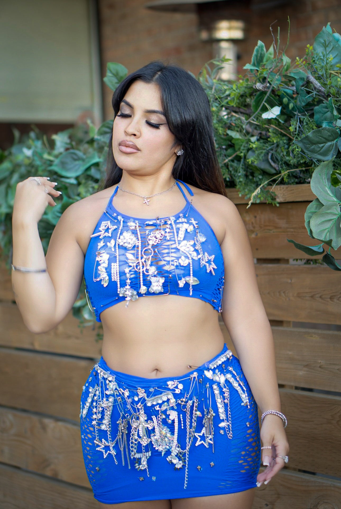 No Bars Mesh Embellished Skirt Set
