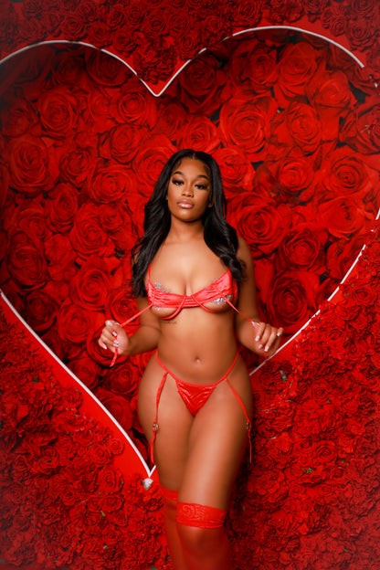 Luscious Moments Red Lingerie Set