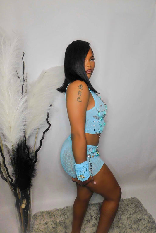 A Work of Art Embellished Mesh Set