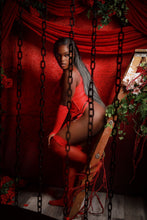 Load image into Gallery viewer, Easy to Love Garter set

