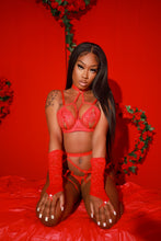 Load image into Gallery viewer, Under pressure lingerie Set
