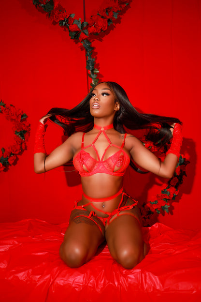 Under Pressure Lingerie Set