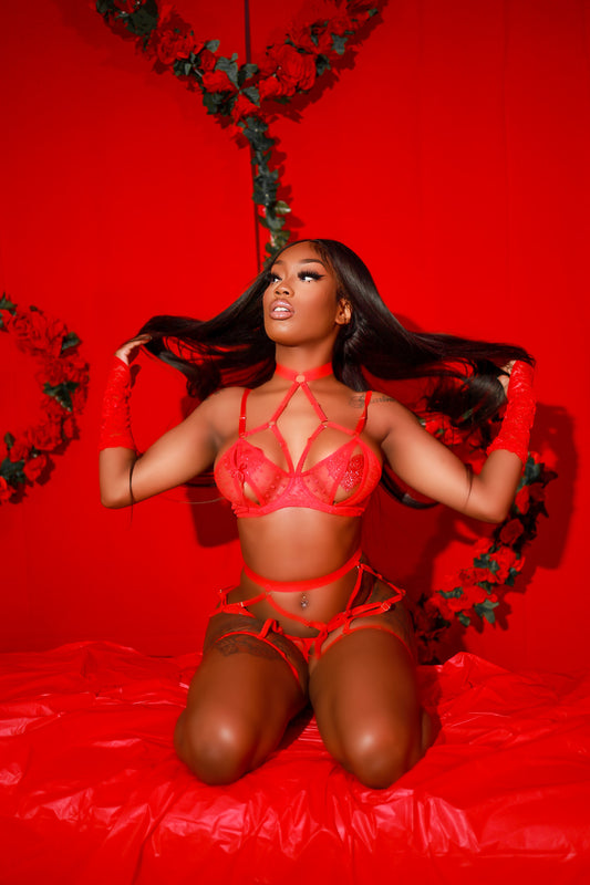 Under Pressure Lingerie Set