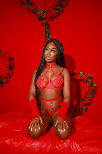 Under Pressure Lingerie Set