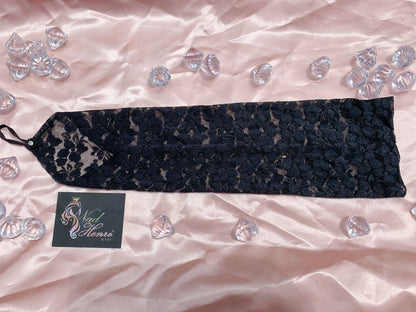 Yours Truly Noir Lace Gloves