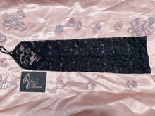 Load image into Gallery viewer, Yours Truly Noir Lace Gloves
