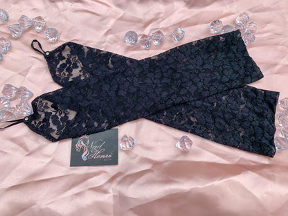 Yours Truly Noir Lace Gloves