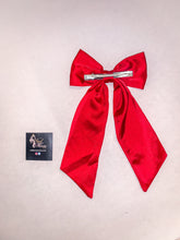 Load image into Gallery viewer, Loving so endlessly Bow Hair clip
