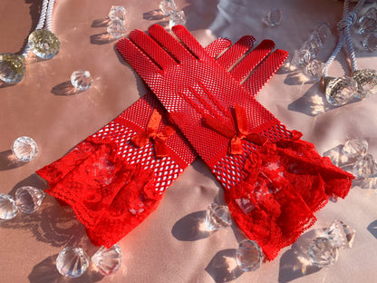 Cerise Forgotten Shadow Lace Gloves